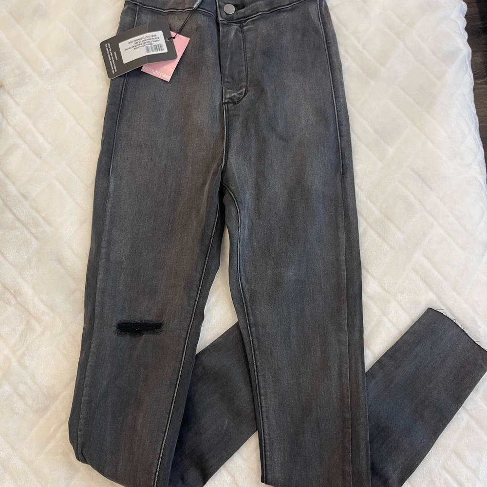 PLT NWT Women's Gray Jeans prettylittlething
